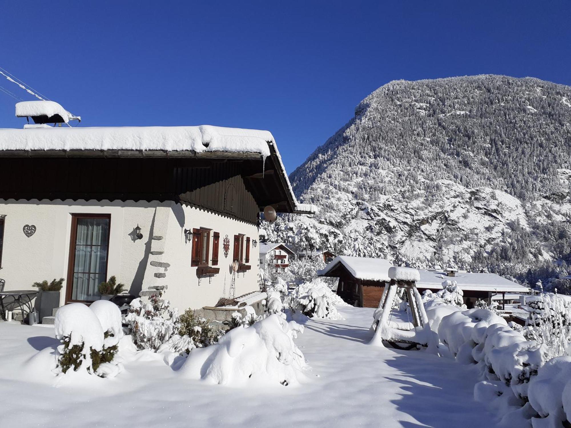Ferienhaus Oetztal-Lodge Sautens Exteriér fotografie